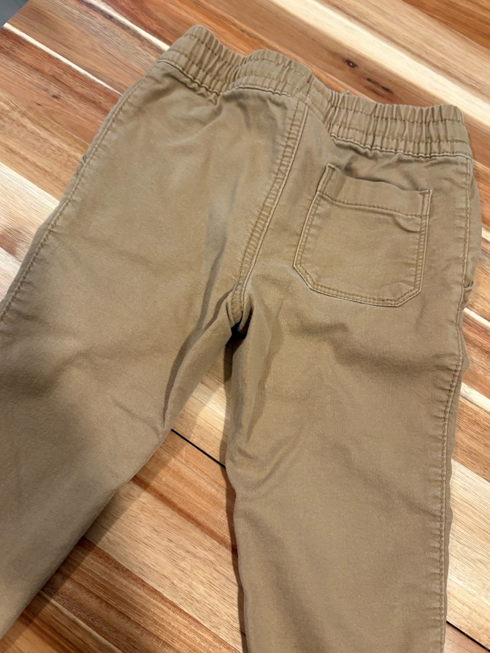 Carter's Camo Joggers & Tan Pull-On Chinos - size 4T - Picture 4 of 8